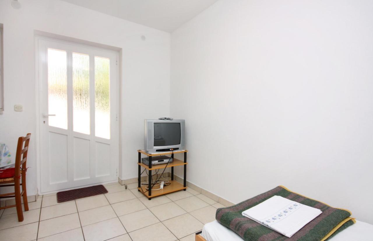 Apartments With A Parking Space Jezera, Murter - 5107 Extérieur photo